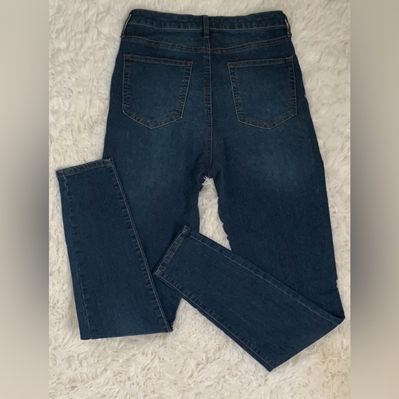 NWOT Fashion Nova Marilyn High Waisted Skinny Jeans - Dark Wash - Size 11/30 - Picture 2 of 11